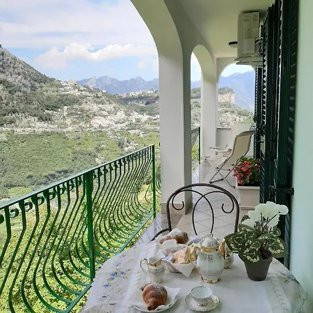 Gerry House בית נופש *