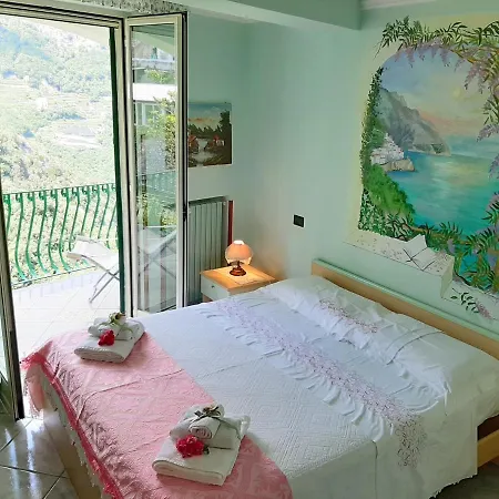 Gerry House אמאלפי